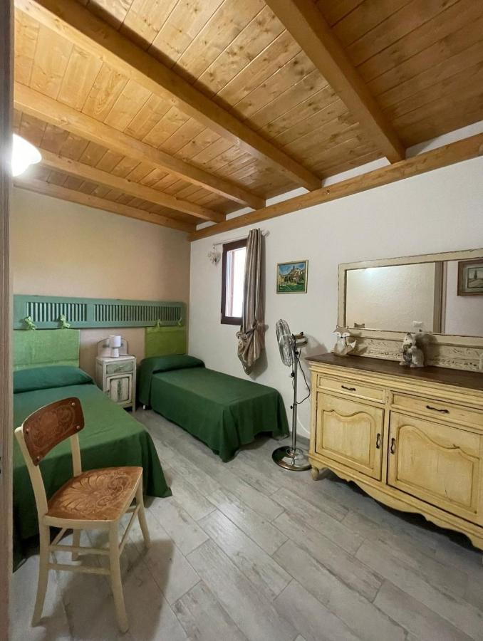 Il Casale Villa Budoni Luaran gambar