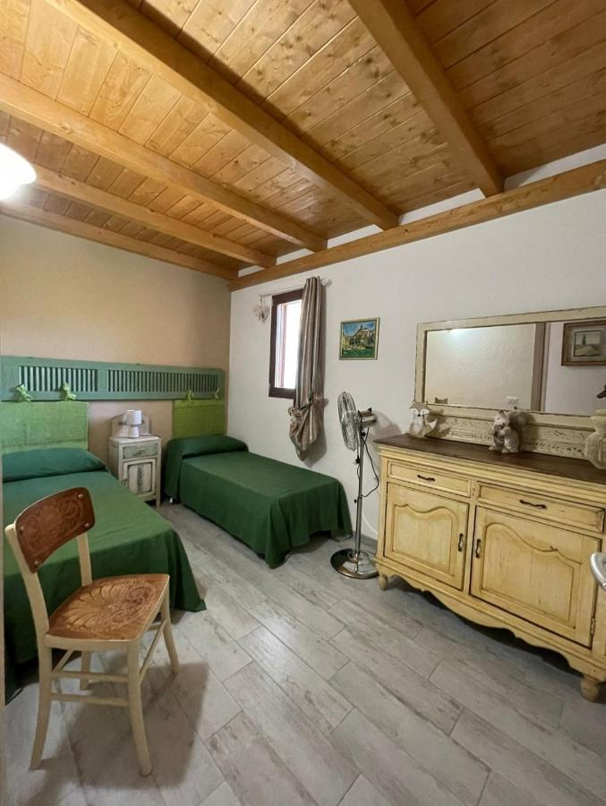 Il Casale Villa Budoni Luaran gambar